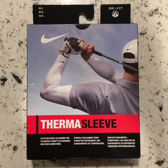 ❤️NIB!!! ❤️Nike Therma Sleeve. - Picture 7 of 8